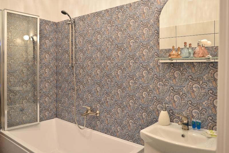 La Gioia Magic Orient Apartments كراكوفيا المظهر الخارجي الصورة