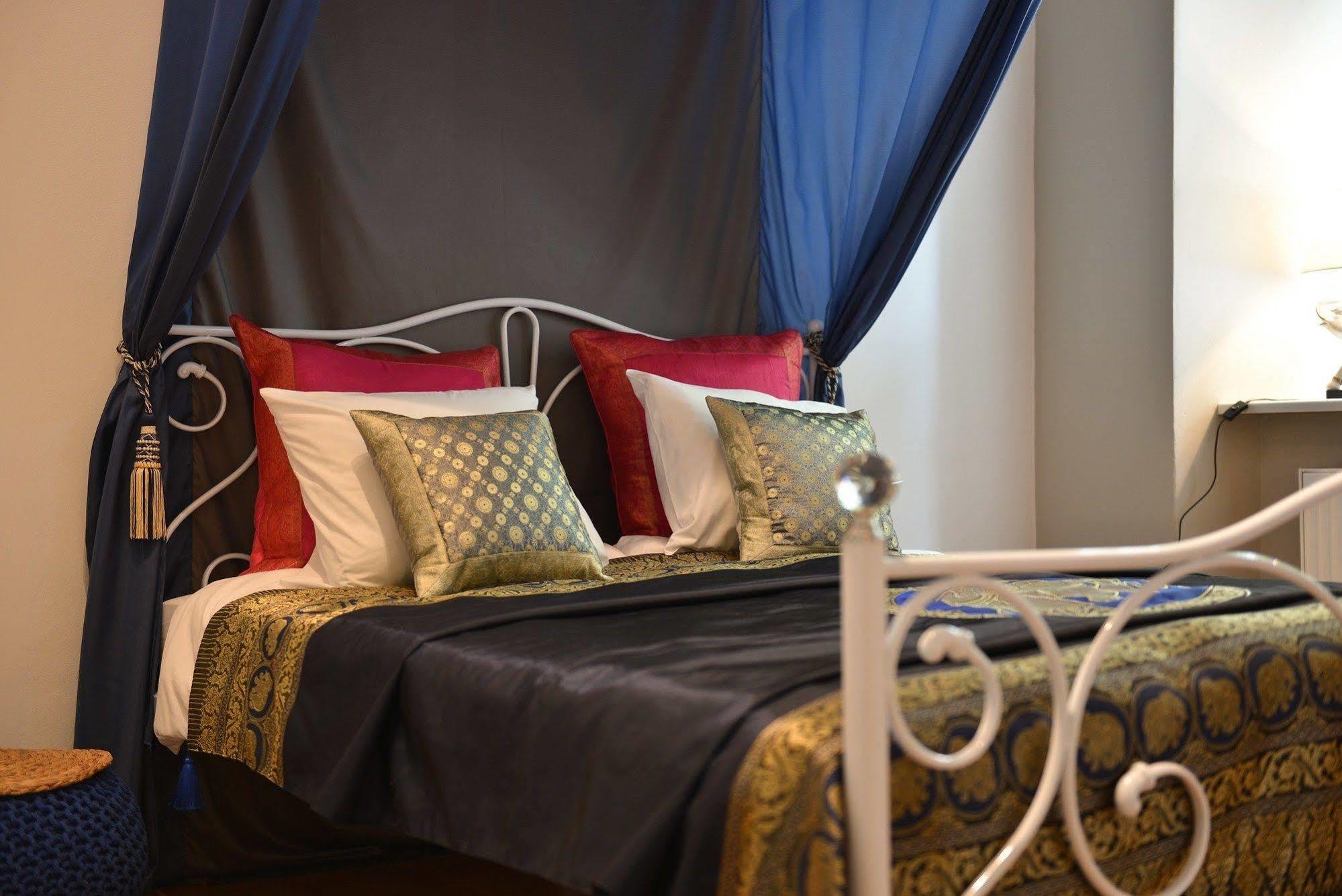 La Gioia Magic Orient Apartments كراكوفيا المظهر الخارجي الصورة